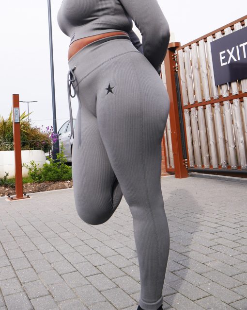 WOMEN'S RIBBED LEGGINGS (Grey)